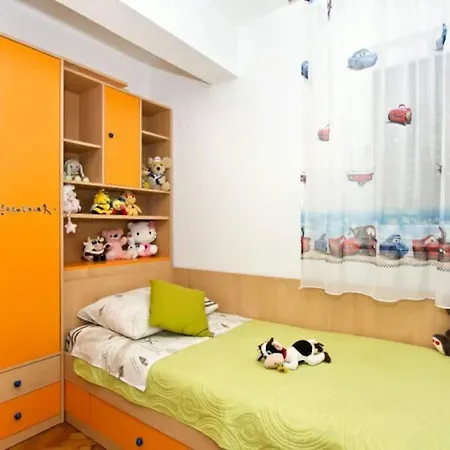 Hébergement de vacances Krnic Sol - Split, With A Heated Pool