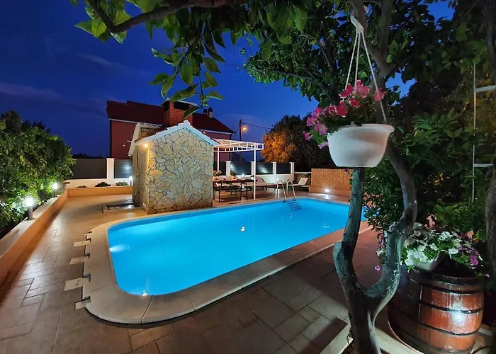 Krnic Sol - Split, With A Heated Pool Solin