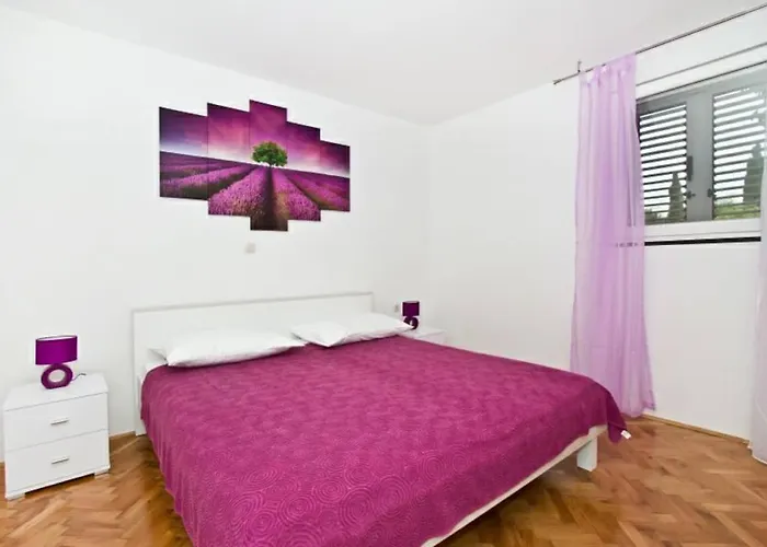 Krnic Sol - Split, With A Heated Pool Solin